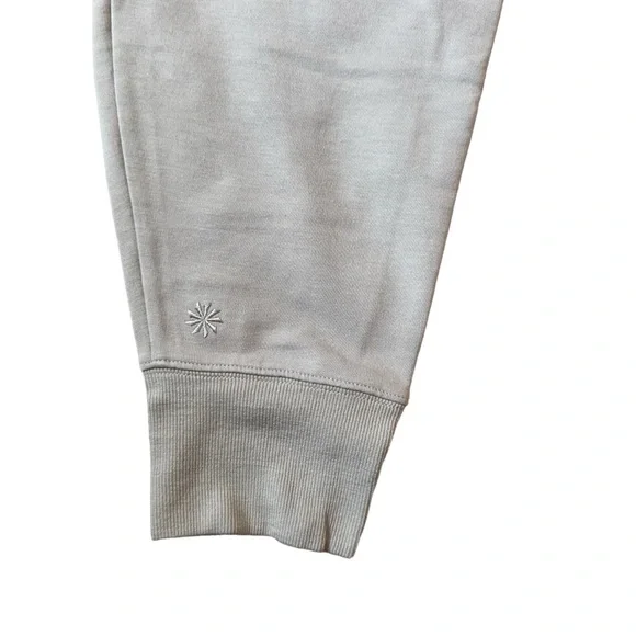 ATHLETA Coaster Luxe High Rise Jogger - M - Picture 8 of 11
